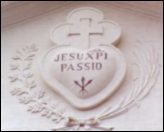 Simbolo presente all'ingresso della Badia di Ceccano